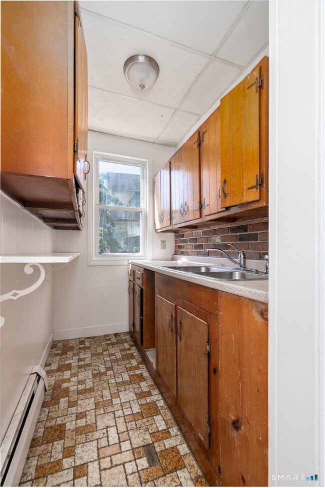 Photo - 95 Sunnyside Ave