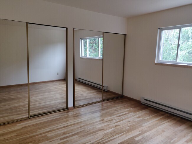 Photo - The Belmont Apartments