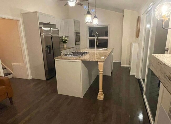 Photo - 510 Kenwood Ave Unidad Kenwood Apt 2