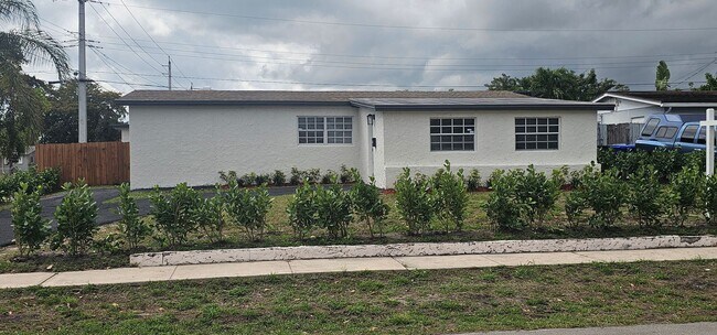 Photo - Single-Family Home – 4BR/2BA – Corner Lot, Large Fenced Yard, NO HOA