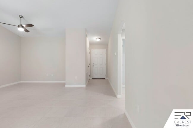 Photo - LIKE NEW 3/2/1 TOWNHOUSE IN BEAUTIFUL SEMINOLE WOODS