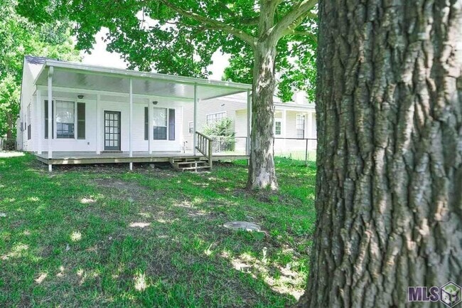 Building Photo - 7131 Point Avery Dr Rental