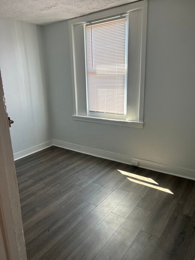 Photo - 4400 N 3rd St