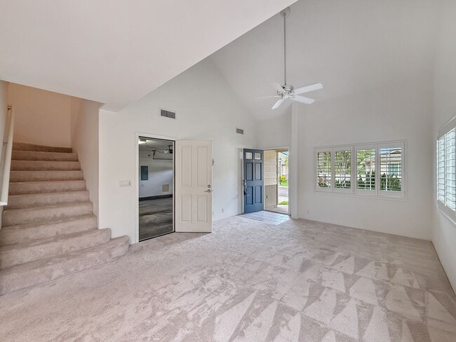 Photo - Video! Gorgeous Hu'elani Home with Photovoltaic System!