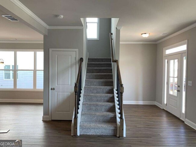 Photo - 5203 Addison St