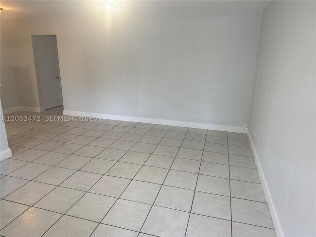 Photo - 1816 McKinley St Unit 12A