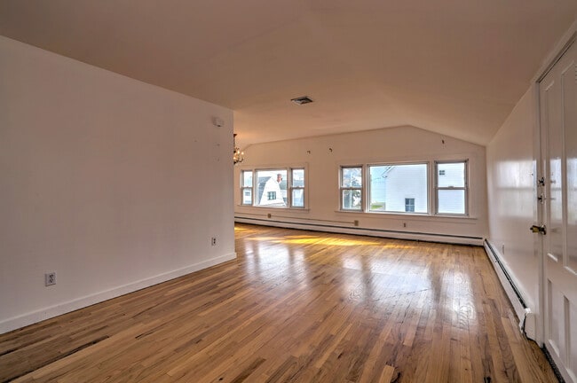 Photo - 83 Hawley Ave Apartamento Unidad 2