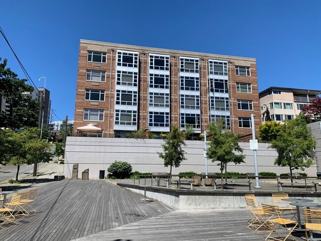 The Willis Condominiums ~ Queen Anne - The Willis Condominiums ~ Queen Anne Unit 404