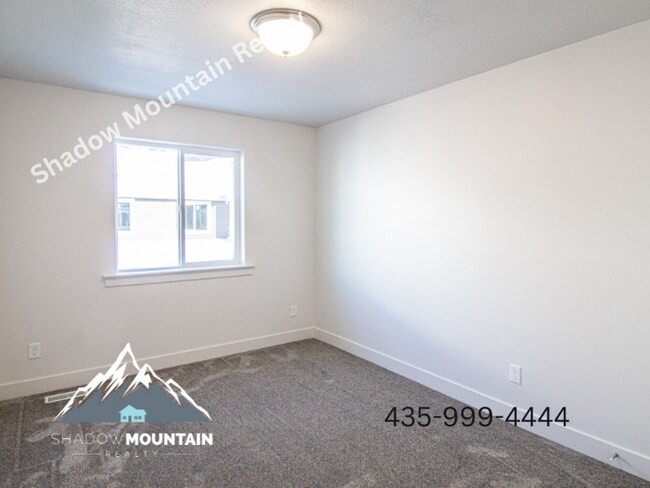 Photo - 358 S 1540 E