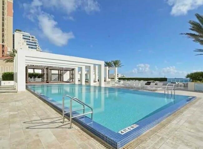Photo - 101 S Fort Lauderdale Beach Blvd Unidad 1706