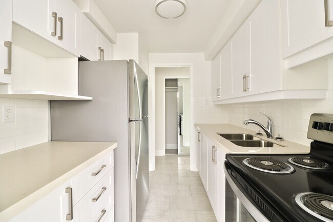 Photo - 2 Bedroom 1.5 Bath Unit 2 Bed / 1.5 Bath