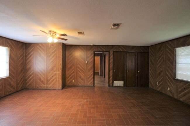 Photo - 1428 E Houston St Unit 1428 1/2