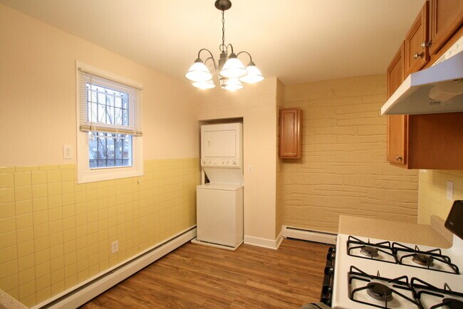 Photo - 4518 Van Kirk St