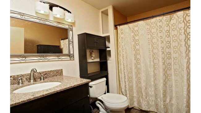 Photo - 623 N 16th St Unit 623 N 16TH ST