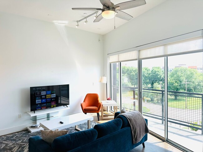 Photo - Modern 1 Bedroom in The Cedars Unit 416