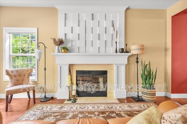 Photo - 14412 Sherbrook Pl