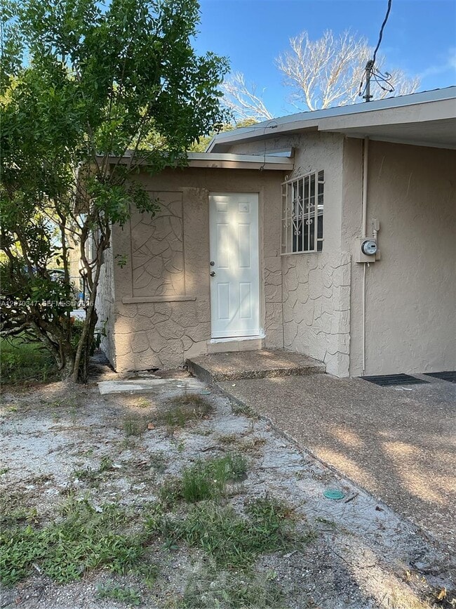 Photo - 2605 Ave F