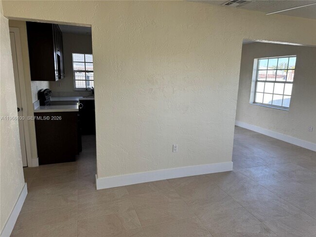 Photo - 16765 SW 301st St