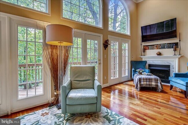 Photo - 2501 Gadsby Pl