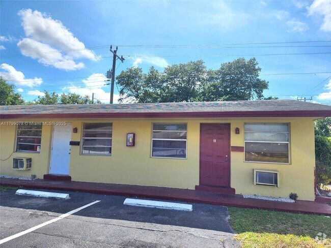Building Photo - 5926 SW 26th St Rental