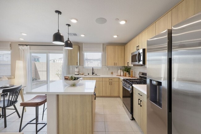 Photo - FULLY FURNISHED, 3 Bedroom, New Build MODEL HOME In Cadence, Henderson!