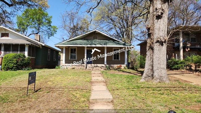Photo - 728 Kendrick St