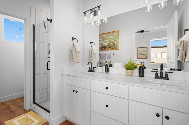 Photo - 1778 N 510 W