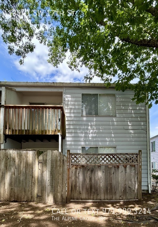 Photo - 13341 SW 17th St Apartamento