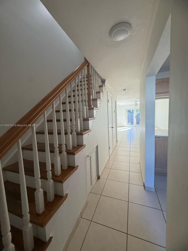 Photo - 401 SW 109th Ave Unidad 20