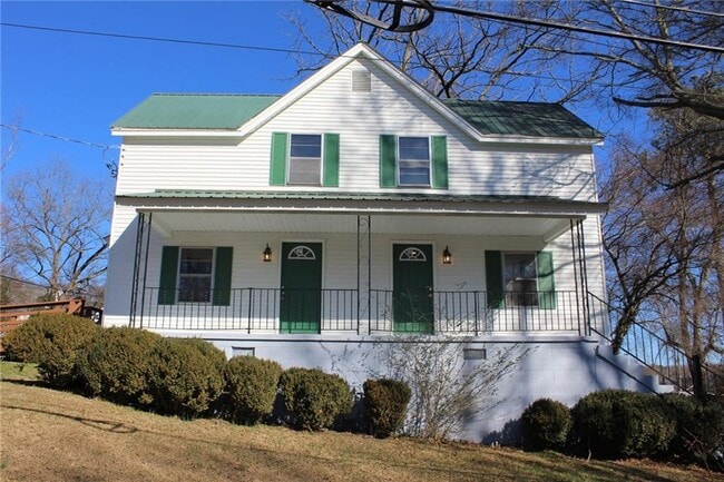 Photo - 11 Liberty St