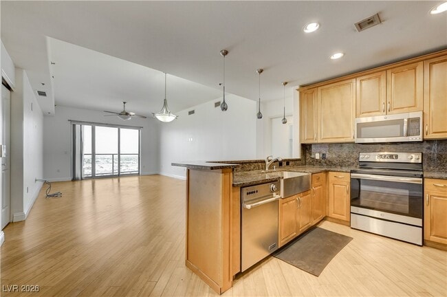 Building Photo - 8255 S Las Vegas Blvd Unit 1203