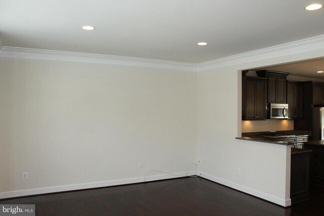 Photo - 20244 Center Brook Square