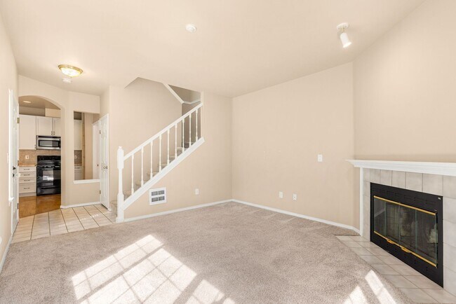 Photo - 10909 Avondale Rd NE Unit #D114
