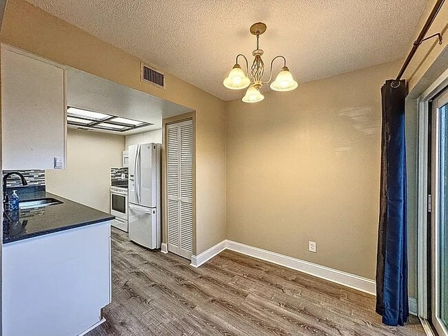 516 S Plumosa St Unit 12