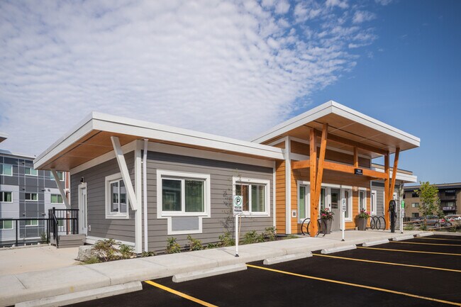 Photo - CREEKVIEW HEIGHTS