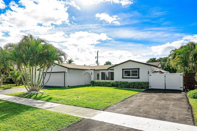 Photo - 124 Oregon Ln