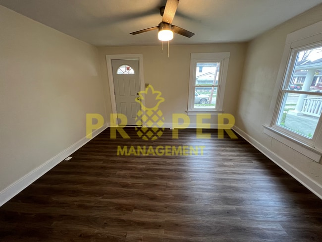 Photo - 2 bedrooms 1 bathroom house for rent