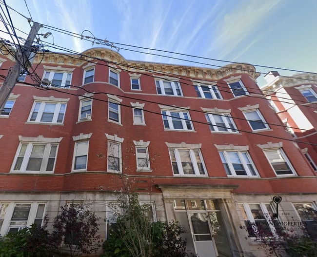 Building Photo - 208 Winthrop Rd