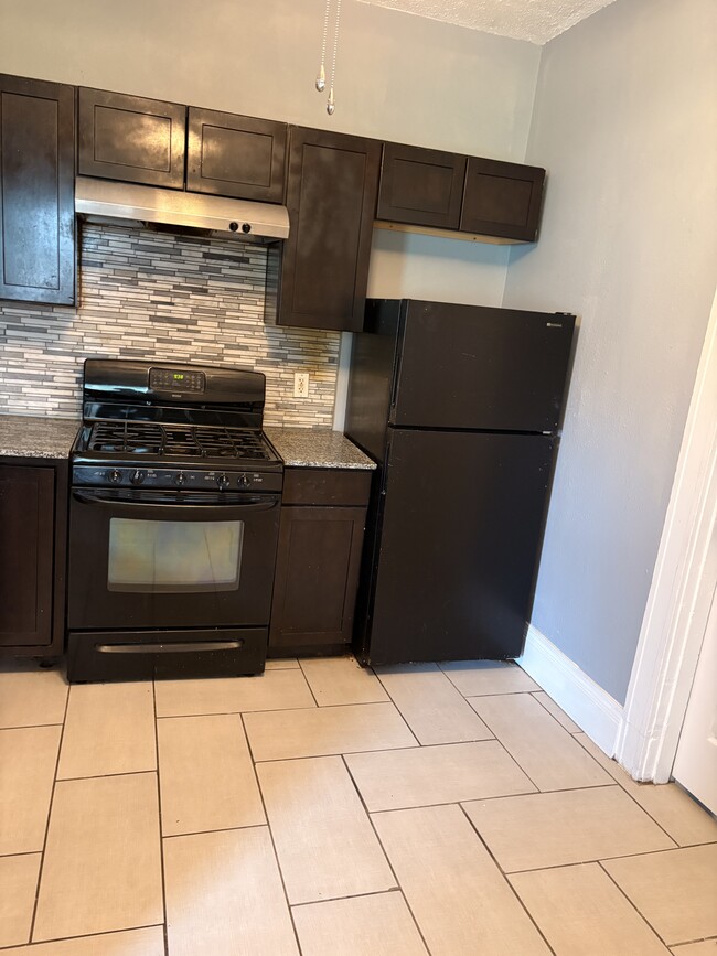 Photo - 3723 Sylvan Pl