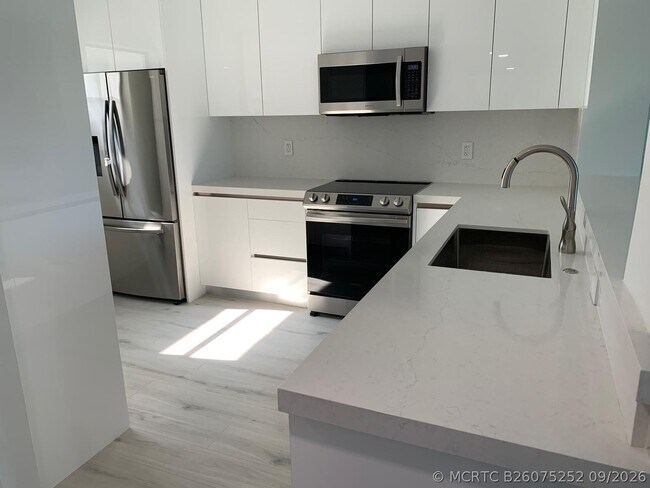 16051 Blatt Blvd Unit 412