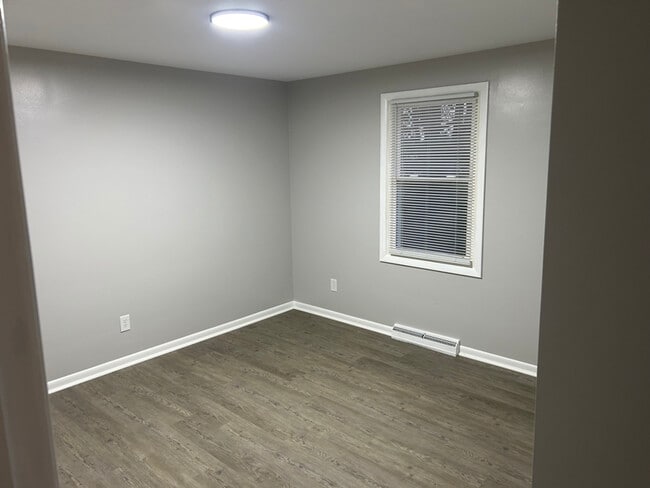 Photo - 8523 Pleasantwood Ave NW