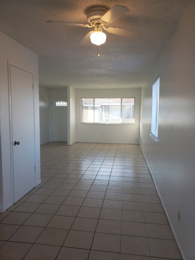 Living/Dining Areas - 6222 S Elm Ave Unit 101