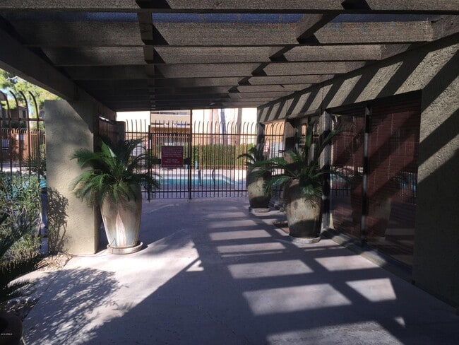 Photo - 8500 E Indian School Rd