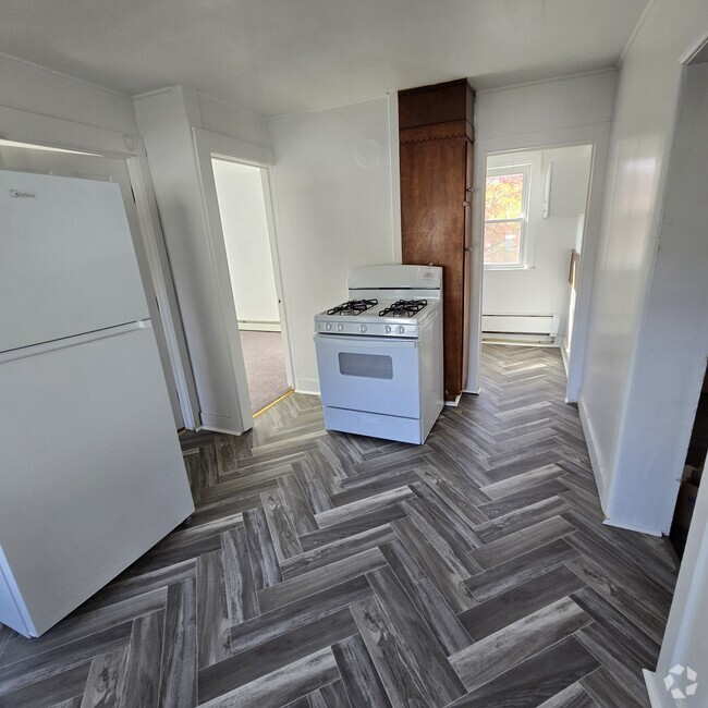 Building Photo - 31 Penobscot St Unit 2 Rental