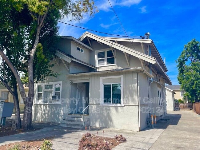 Photo - 373 Richmond Ave