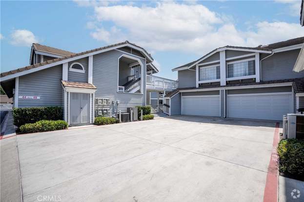Building Photo - 10371 Garden Grove Blvd Rental