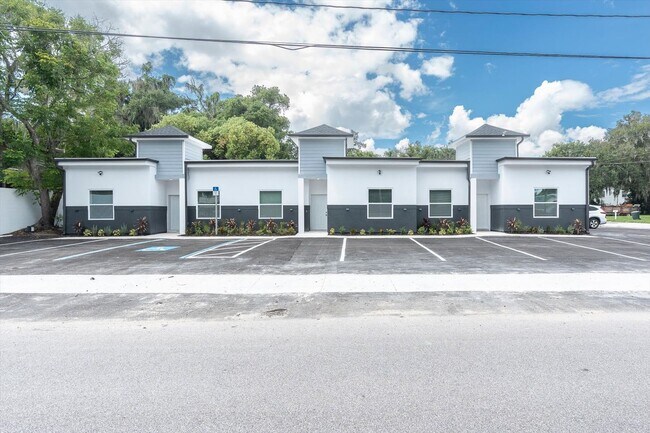 705 S Orange Ave Unidad 705