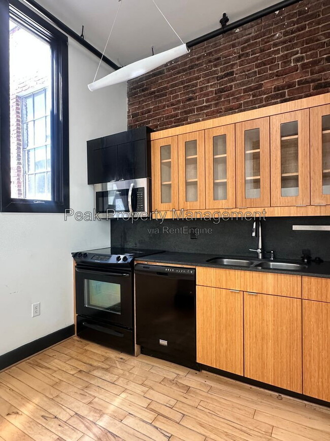 Photo - 205 E Broad St Unit 210