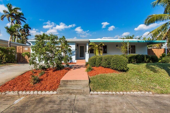 Photo - 235 30th St Casa