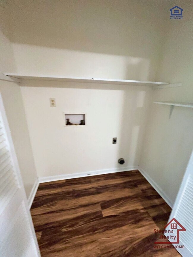 Photo - 101 Bybee Dr Unit D2